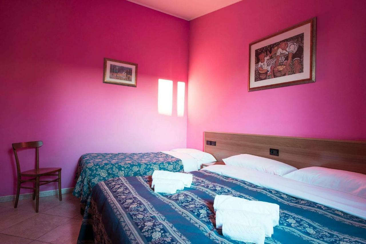 Hotel Le Corti Pitstop Ferrara Exterior photo